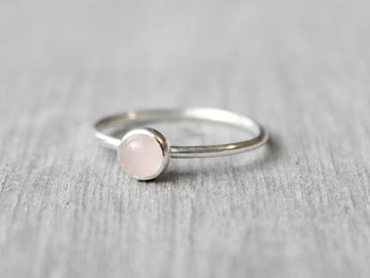 Solid 925 Sterling Silver Natural Rose Quartz Pink Round Gemstone Solitaire Stacking Band Handmade Women's Ring for Gift