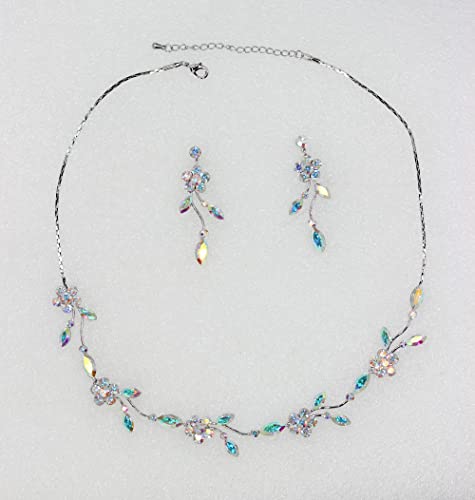 Faship Gorgeous Rhinestone Crystal Floral Necklace Earrings Set - color: AB