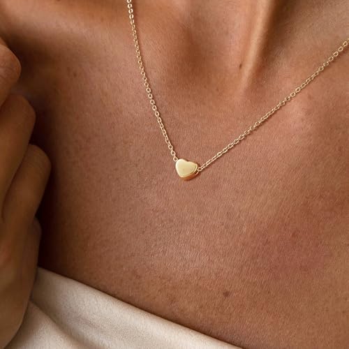 Valloey Rover Gold Necklaces for Women | Dainty 14K Gold/Sterling Silver Plated Cubic Zirconia Star Moon Pendant Necklaces Twist Rope Chain Simple Jewelry for Women - style: Gold-Heart