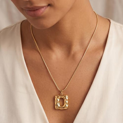 Boho Chunky Gold Statement Necklaces for Women Beach Jewelry Gifts | Versatile Everyday Wear, Pairs with Any Outfit, Ideal Gift for Any Occasion, Easy to Layer, Lightweight, Hypoallergenic - style: Hammered-Gold-C