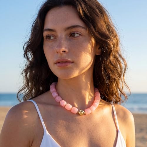 Beaded Necklaces for Women Boho Chunky Necklace Statement Big Resin Bead Choker Fashion Summer Beach Jewelry - color: Pink