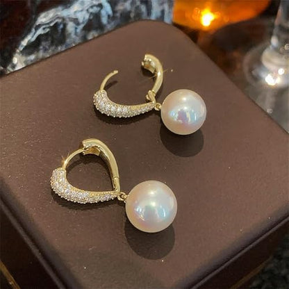 Fashion Fresh Drop Earrings with Imitation Pearl Female Stylish Jewelry - color: Gold Color