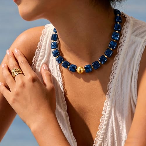 VIBILIA Boho Beaded Chunky Statement Necklace for Women Y2K Summer Jewelry | Boho Handmade Large Resin Bead Strand, Trendy Statement Summer Vacation Holiday Jewelry - color: Square-Navy blue