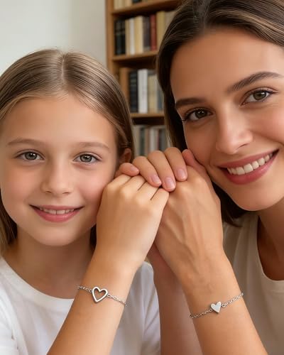 Matching Heart Bracelets for Mommy and Me Adjustable Hearts Charm Chain Bracelet Matching Mother Daughter Bracelets Set for 2 Birthday Mothers Day Gifts - color: A1:silver heart bracelets