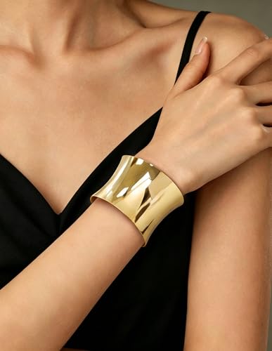 2Pcs Cuff Bangle Bracelet for Women Open Wide Bangle Bracelet Set | minimalist statement bangle bracelets，wrist cuff wrap bracelet adjustable，open wide wire grooved hammered bracelet set - color: 2PCS-Gold-A