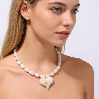 Chunky Beaded Necklaces for Women Trendy Colorful Acrylic Bead Statement Necklace Puffy Heart Pendent Necklaces for Women Boho Fashion Jewelry - color: G-beige