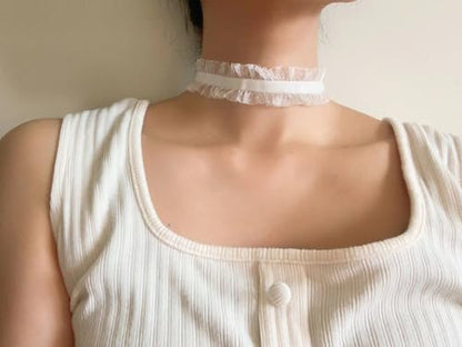 MOMOCAT Lace Choker Necklace for Women Bridal 90s Gothic Tatoo Choker Collar Kawaii Chocker Necklace Flower Ribbon Lolita Accessories - color: White
