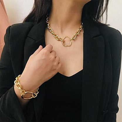 Elecrelive 60Pcs Light Gold Linking Rings Heart Rhombus Hollow Frame Charm | Heart Rhombus Oval Connector Charms Earring Findings Open Bezels for Earrings Bracelet Necklace Macrame Making - color: Light Gold 10 Styles