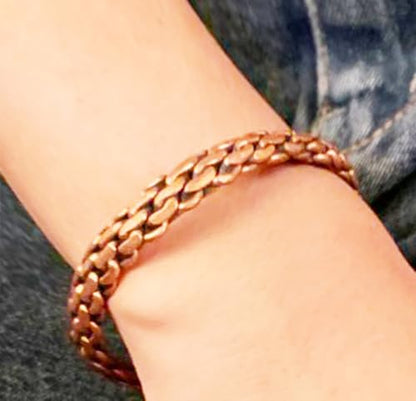 Touchstone Copper bracelet Tibetan style. Hand forged with solid and high gauge pure copper. Elegant weave pattern. - style: Braided 6