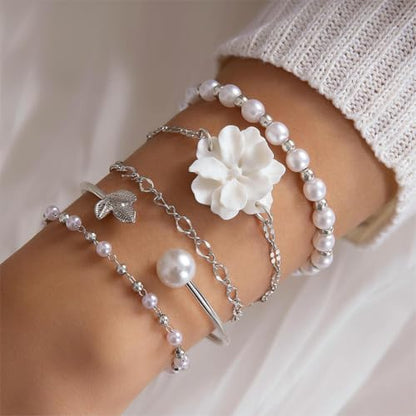 5Pcs Boho White Flower Beaded Pearl Bracelets for Women Trendy, Cute Gold Silver Stackable Floral Petal Pearls Beads Chain Bracelet Holiday Jewelry Gifts - color: Silver