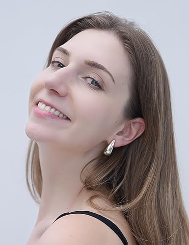 FAN&LOUIS Gold and Silver Clip On Earrings for Women, Chunky Huggie Teardrop Clip-on for Non Pierced Ears - style: Gold and Silver
