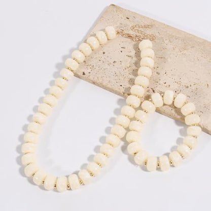 KOSMOS-LI Colorful Beaded Necklace for Women Unique Resin Beads Choker Necklaces Boho Statement Chunky Necklace Summer Vacation Jewelry - color: white