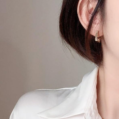 Clip On Hoop Earrings for Women Not Pierced Gold Silver Large Chnky Square Twisted Comfortable Coil Hoop Clip On Earrings - color: Square Hoop Gold