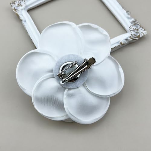 Collar Chain Pin for Men and Women - Hanging Tassel Brooch Lapel Pin for Business Suits - Bar Pin With Long Chain - Gifts - color: L: white flower