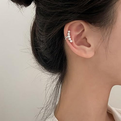 1Pair of Pearl Earrings Cuff For Women Non Piercing Fake Cartilage Wrap Ear Cuff Fashion Earrings Hypoallergenic Ear Cuff Ear Clip on Dainty Jewelry Accessory for Women Trendy - color: Silver