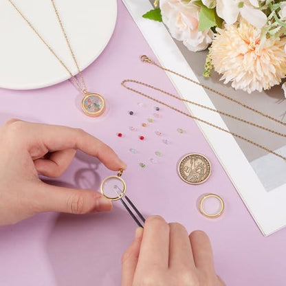 UNICRAFTALE Memory Locket Pendants with Necklace Stainless Steel Floating Locket Pendants Glass Photo Frame Pendant for Christmas Jewelry Making - color: Gold
