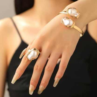 Chunky White Pearl Jewelry Accessories Sets for Women Fashion Open Knuckle Rings Baroque Pearls Bracelets Pack Irregular Geometric Arm Cuff Bracelet