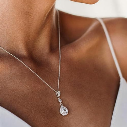 Back Necklace with Rhinestone Pearl Pendant Back Body Chain for Backless Dress Bridal Wedding Backdrop Necklace Crystal Simple Waist Body Jewelry for Women - color: C2