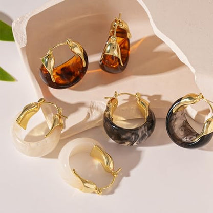 Chunky Brown Resin Hoop Earrings for Women Small Gold Huggie Square Design Trendy Minimalist Jewelry Trendy Wear Gift - color: A2:White Hoop Earrings