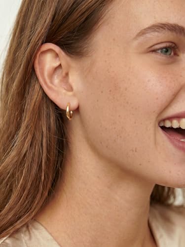 925 Sterling Silver Huggie Hoop Earrings, Small Silver Hoop Earrings for Women Hypoallergenic Huggie Lightweight Small Hoops Earring Cartilage Sleeper Earrings 6/8/10/12/14/16/18/20mm - color: Gold, size: 14MM