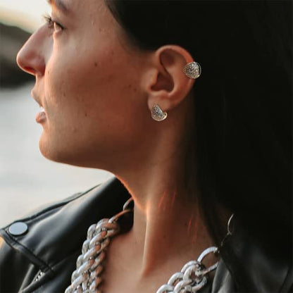 Sonateomber Gold Chunky Crystal Hoop Earrings for Women, Trendy Statement Sparkly CZ Rhinestone Thick Open Hoops Earings Hypoallergenic Wedding Prom Everyday Accessories Fashion Jewelry Gift - color: White