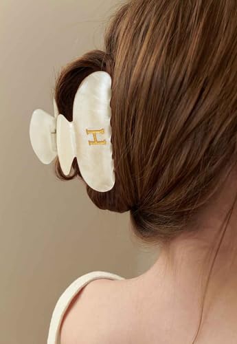 LILIE&WHITE Acrylic Letter Hair Clips For Women Stylish H Monogram | Alphabet Hair Clip Fashion Glitter Claw Clip Elegant And Durable Hair Accessory Large Hair Clips H - color: HC22539H