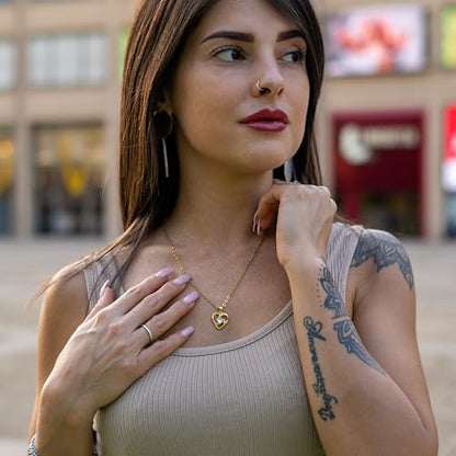 SERASAR Gold Heart Pendant Necklace Women Jewelry Birthday Gifts for Ladies - color: Gold, style: Emotion
