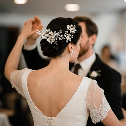 Wedding Hair Accessories Crystal bridal hair pins Rhinestone Pearl hair comb Brides and Bridesmaids, Girls, Women(Gold) - color: Gold