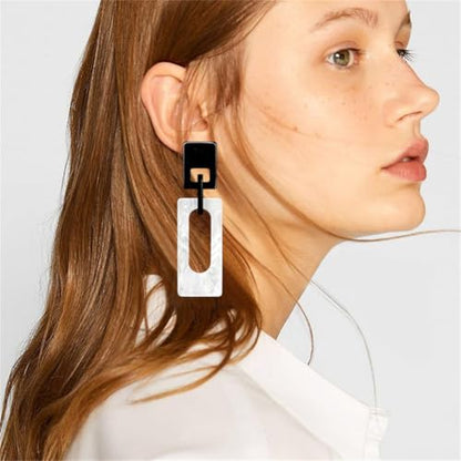 Boho Lightweight Retro Simple Acrylic Splicing Rectangle Earrings for Women Creative Exaggerated Statement Dangle Drop Earrings Jewelry - color: Black White