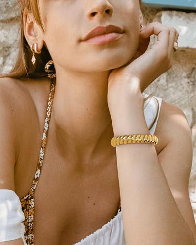 Chunky Gold Bangle Bracelets for Women Twisted Hinged Wrist Cuff Bracelets open Spiraled Oval Bracelet Trendy Jewelry for Women - color: thin cuff bracelet