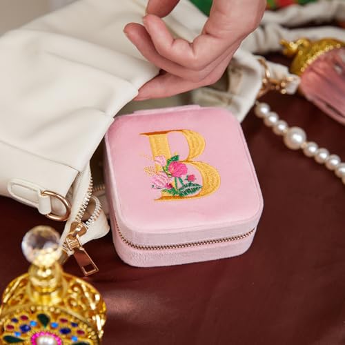 Smileshe Personalized Gifts for Mom Mothers Day, Birthday, Graduation Gift for Girls Fashion, Travel for Teen Girls Trendy Stuff, Velvet Jewelry Box with Flower, Letter B, Pink - color: PlushVelvet Pink-B