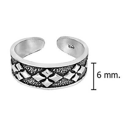 AeraVida .925 Sterling Silver Adjustable Toe Ring or Pinky Ring 5mm Wide Open Band, Stackable Minimalist Summer Foot Jewelry | Sun Moon Star Turtle Butterfly Leaf Olive Branch Ocean Wave Yin Yang Design - style: Retro Argyle Pattern