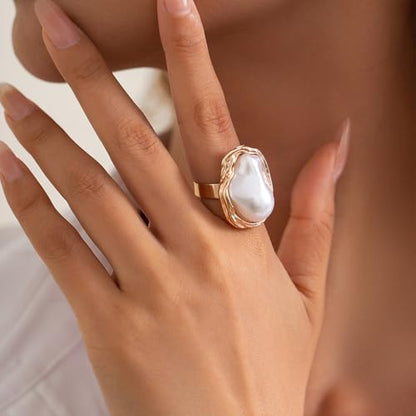 GIGB PBDK Gold Plated Baroque Pearl Ring for Women Fashion Chunky Irregular Pearl Knuckle Statement Ring Minimalist Promise Ring Bridal Wedding Charm Jewelry - color: Gold