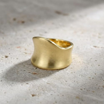 Chunky Rings for Women Gold and Silver Statement Rings Fashion Band Ring Cocktail Costume Jewelry Gift - color: Gold, size: 8