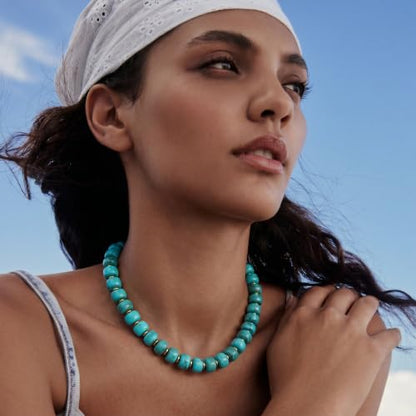 Chunky Beads Necklace for Women Trendy Gold Puffy Heart Choker Necklace Colorful Resin Beaded Heart Pendant Necklaces Statement Jewelry - color: Round- Turquois