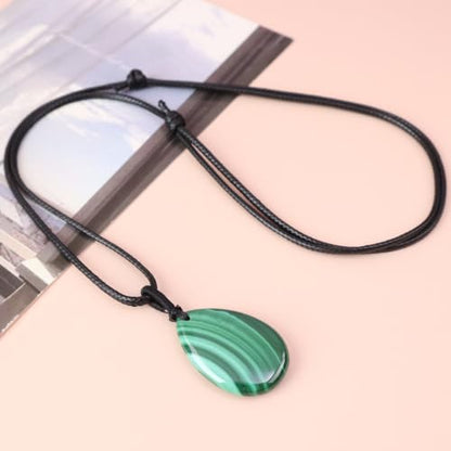 Teardrop Gemstone Necklaces for Women, Healing Crystal Pendant Necklace Birthstone Jewelry for Women - color: Malachite