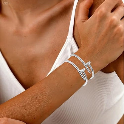 Gold Bangle Bracelets for Women -2PCS Friendship & Love Bangle Bracelet Clover Nail Bracelet Stack Set Trendy Non-Tarnish Stainless Steel Jewelry Gifts for Mom Wife Her - color: Silver-F