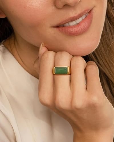 YeGieonr Gold Signet Rings for Women Non Tarnish Gold Rings, Waterproof Gemstones Statement Ring, 18K Gold Plated Stainless Steel Gem Stone Jewelry Gift for Everyday Wear - color: Jade
