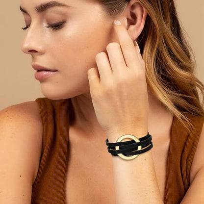 Fesciory Leather Wrap Bracelet for Women, Boho Western Layered Cuff Jewelry | Stackable Bracelets, Easy-On Clasp, Daily Wear, Pairs with Boho Western Outfits, Gift for Women - color: Black14