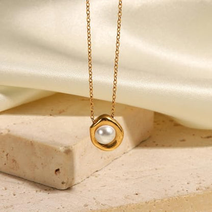 Unisex Celestial Gold Pendant Necklaces, Sun/Moon/Star/Angle Celestial Elements Unisex Choker Gold Lover Chains for Men and Women Jewelry - color: Pearl Drop - Round