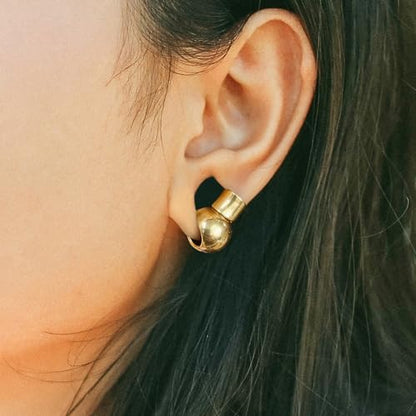 1 pair 9g ear weight Classic Spheres, Hypoallergenic 316 Stainless Steel Ear Weights Plugs Tunnels Gauges for Ear Body Jewelry Women Men - color: Gold for Ear Lobe in 12mm+ (1/2") or Large
