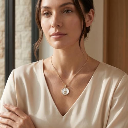 Initial Necklaces for Women Mother of Pearl Gold Letter Necklace Pendant - color: Letter D