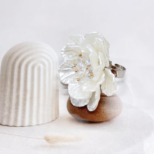 Dtja Large Blossom Flower Statement Ring for Women Silver Plated Colorful Resin Daisy Cherry Floral Adjustable Open Wrap Finger Rings Elegant Wedding Theme Party Jewelry - color: White