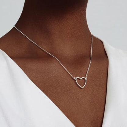 Airmb Heart Necklace for Women Gold/Silver Plated Trendy Heart Choker Lover Pendant Hypoallergenic Fashion Gold/Silver Necklace for Women Love Jewelry Gift for Women Girlfriend - color: Hollow-Heart-Silver