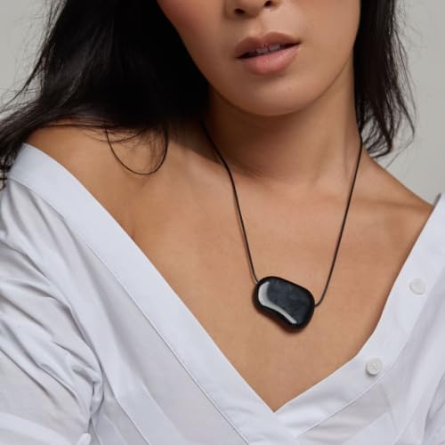 Adjustable Pebble Necklace – Statement & Everyday Wear - color: Black