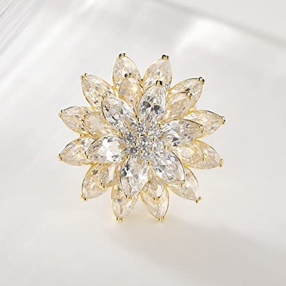 Brooches and Pins for Women Elegant Flower Pearl Brooches Costume Broches Jewelry Lady Christmas Pin for Women - style: Shiny Snowflake