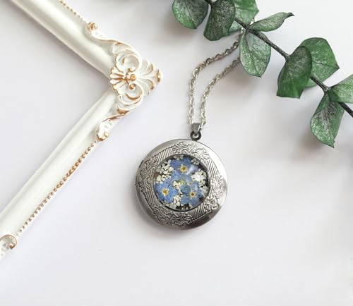 Handmade Oval Shaped Photo Locket with dried Pressed Flowers Locket pendant Necklace - style: Blue ForgetMeNot-Silver