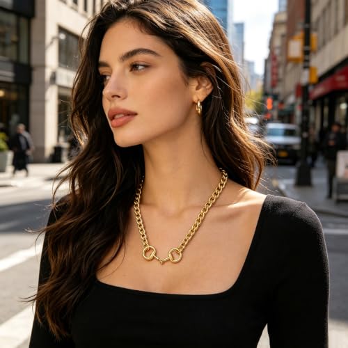 Chunky Gold Horsebit Pendant Necklace for Women | Western Statement Curb Chain Necklace, Trendy Equestrian Jewelry for Daily Outfit, Rodeo Party & Holiday Gift