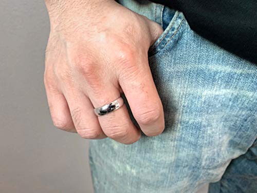 Sterling Silver Modern Twist Cubic Zirconia Design 5 mm Wedding Band Ring - color: Silver