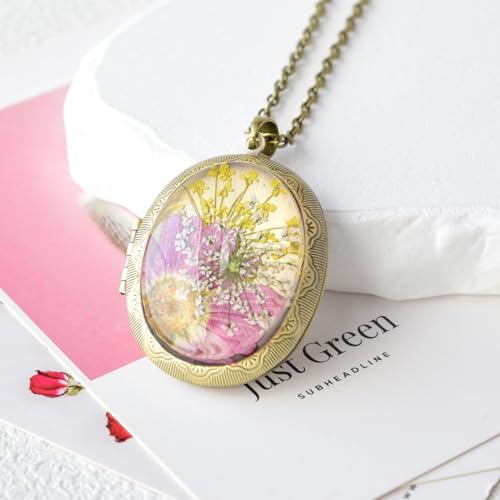 Vintage Photo Locket Necklace Handmade Pressed Flower Locket Necklace for Women - style: Strawflower(1.53"x 1.85")